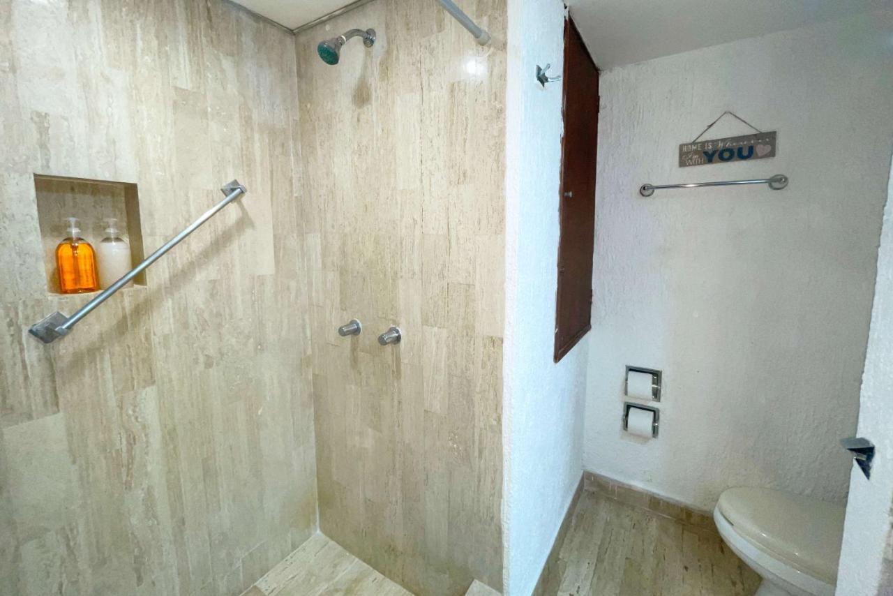Renovated Studio In Cancun Beach At The Hotel Zone Екстер'єр фото