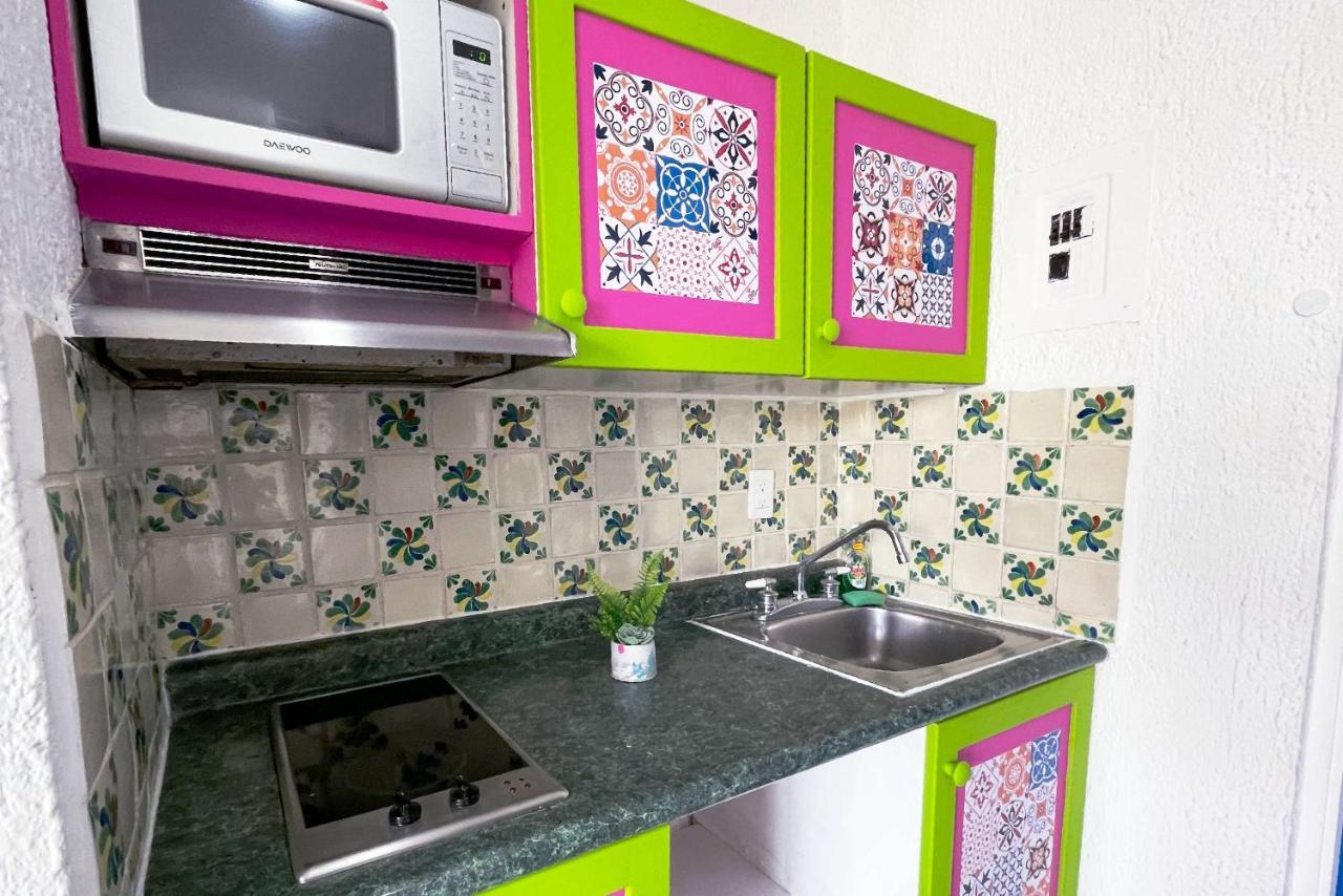 Renovated Studio In Cancun Beach At The Hotel Zone Екстер'єр фото