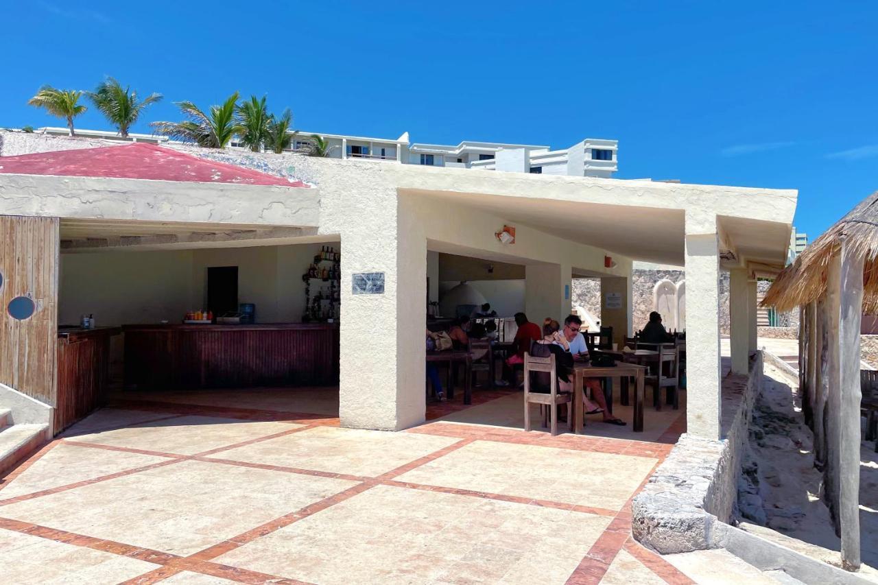 Renovated Studio In Cancun Beach At The Hotel Zone Екстер'єр фото